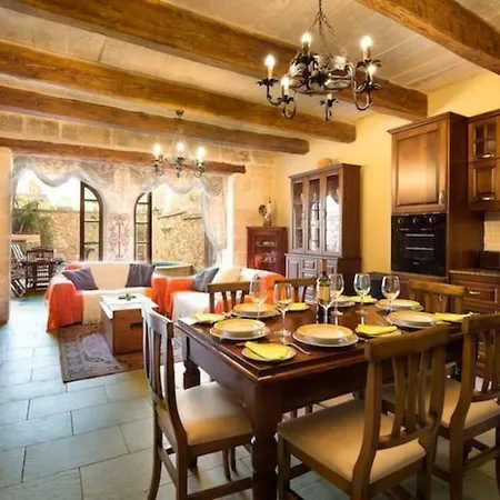 Holiday home Ta' Manwel Nadur