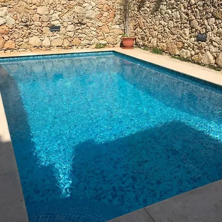 Ta' Manwel * Nadur